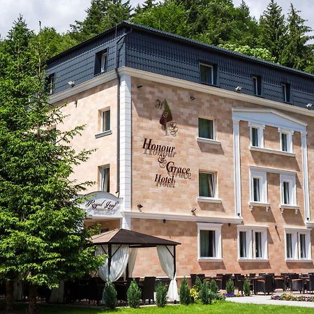 Honour And Grace Hotel Jáchymov Exteriör bild